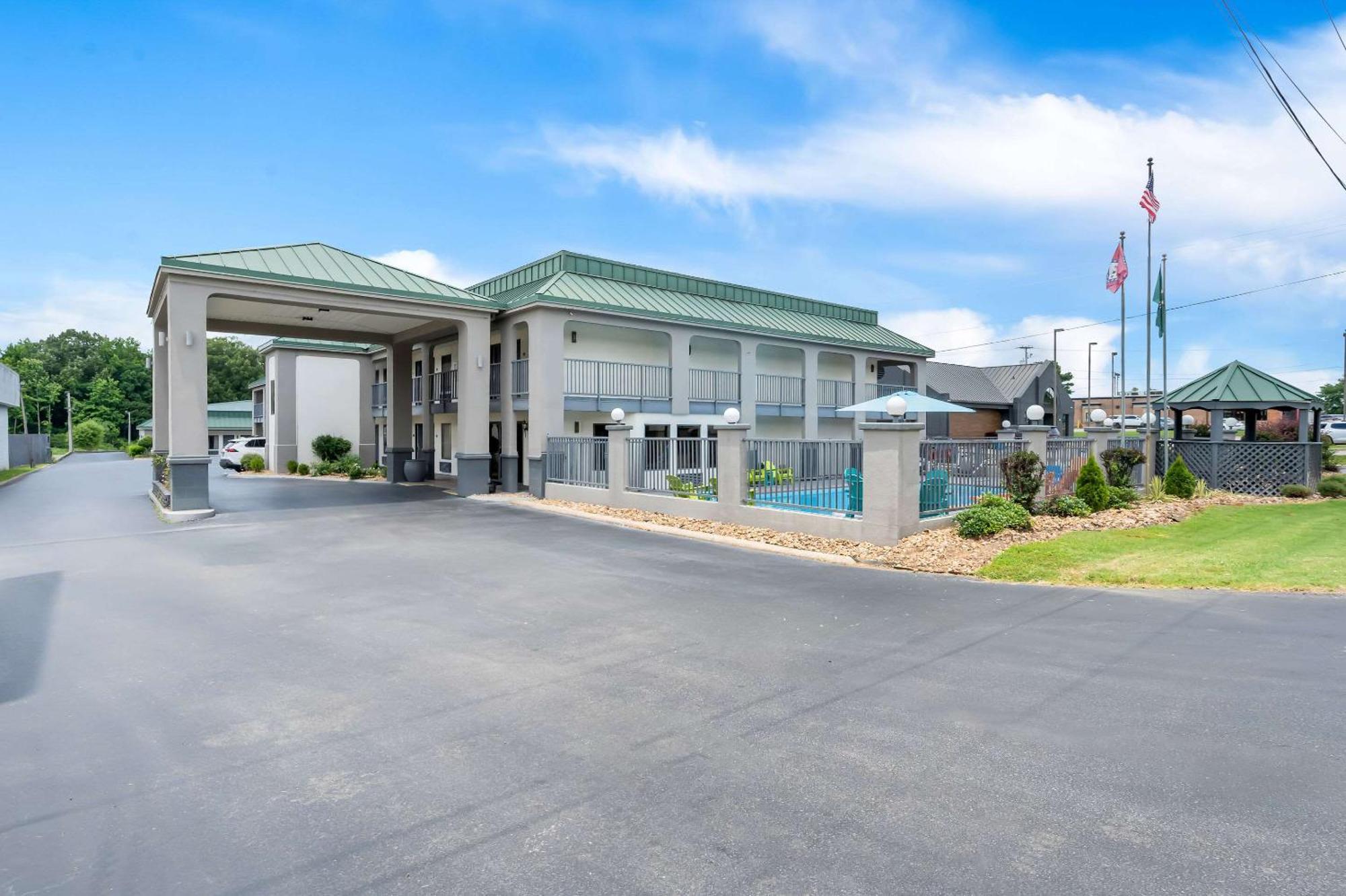 Hotel Quality & Monticello